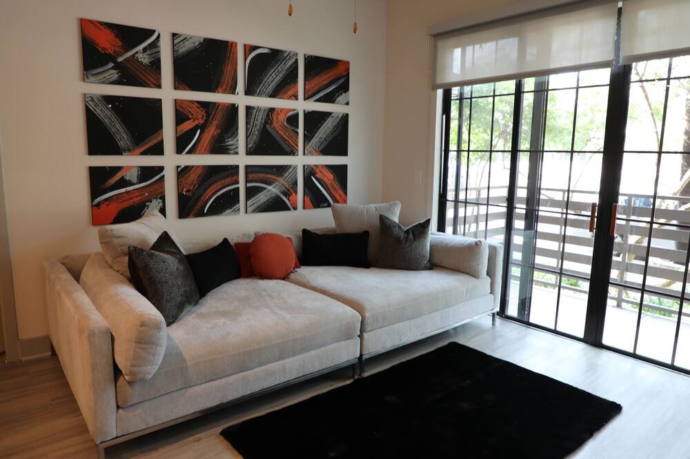 Photo of Livingroom in Kessler