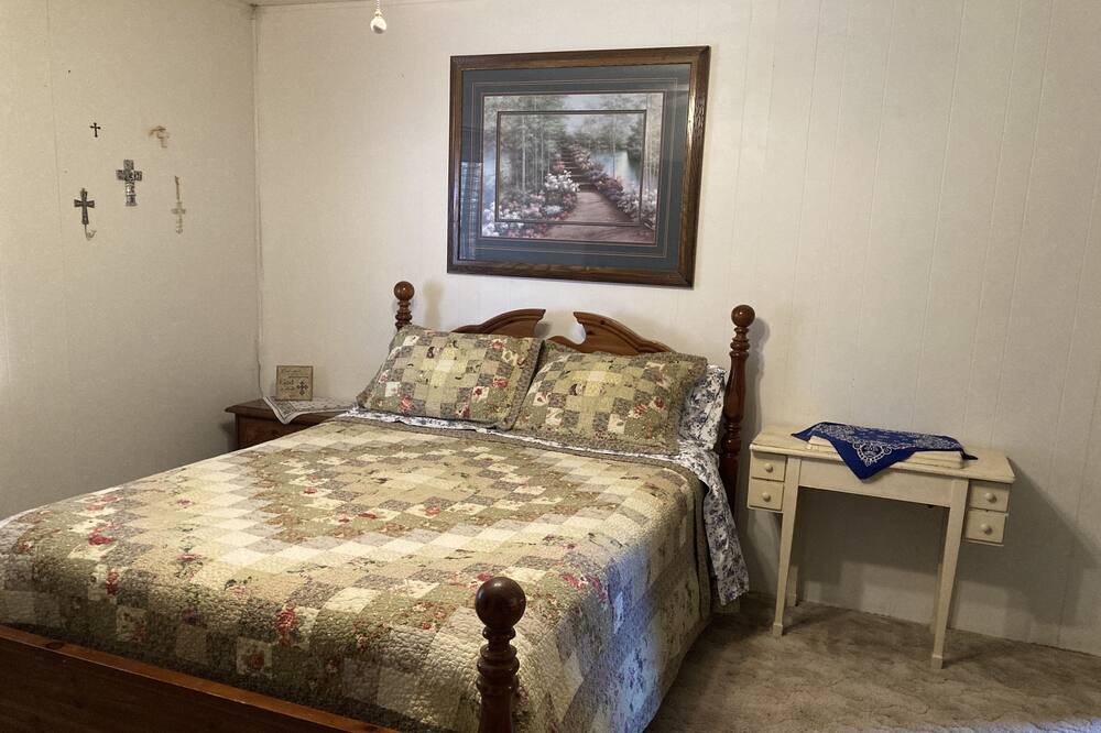 Photo of Bedroom in Taiban
