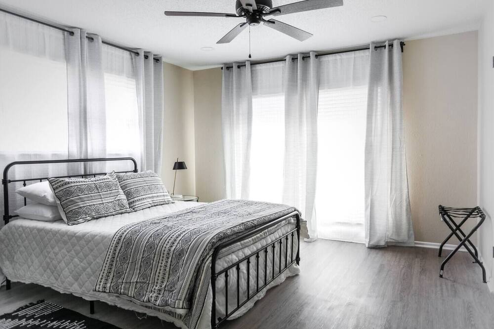 Photo of Bedroom in Ransom Canyon