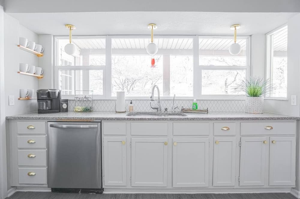 Photo of Kitchen in Ransom Canyon