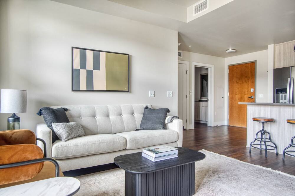 Photo of Livingroom in Hale