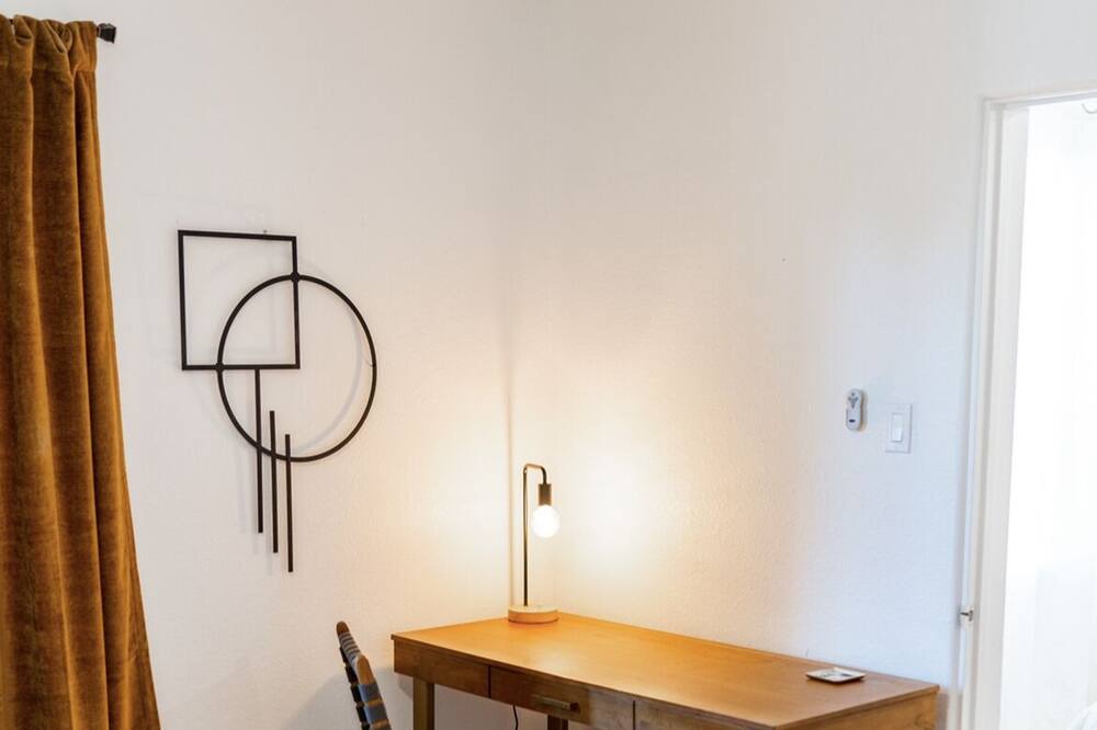 Photo of Bedroom in Nob Hill
