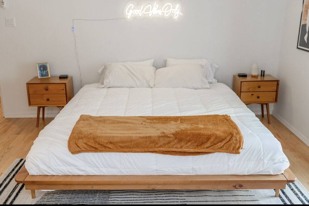 Photo of Bedroom in Nob Hill