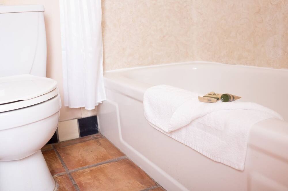 Photo of Bathroom in Baker City