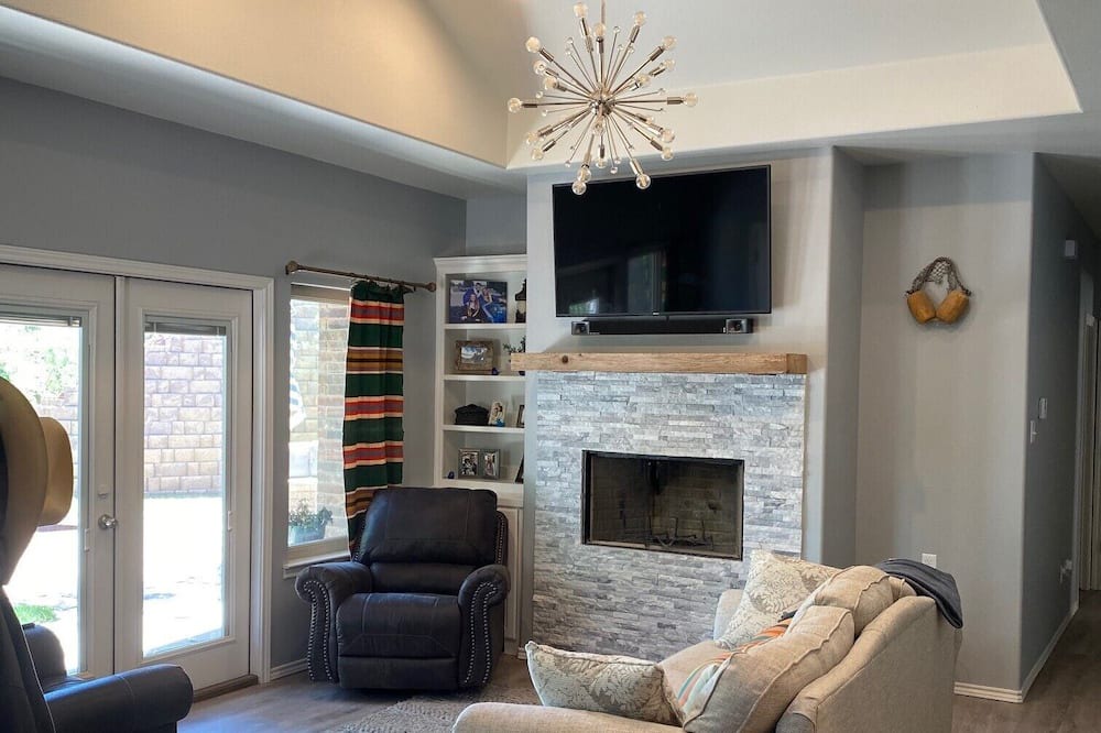 Photo of Livingroom in Buffalo Springs