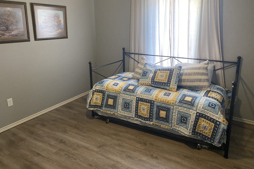Photo of Bedroom in Buffalo Springs