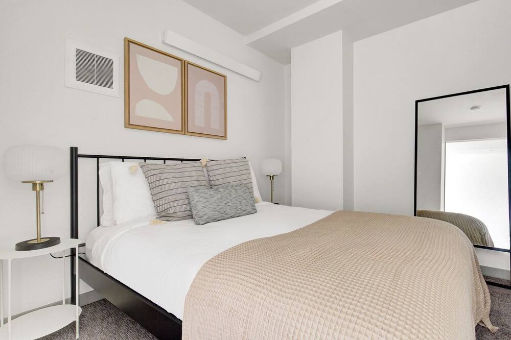 Photo of Bedroom in Columbia City