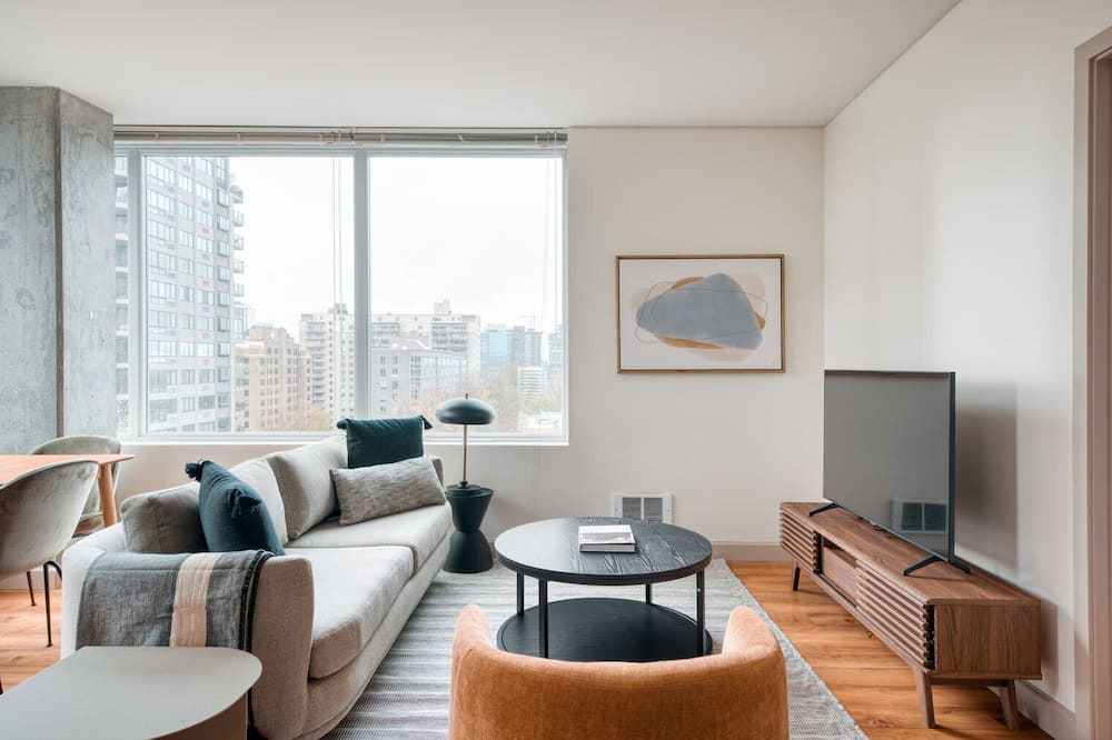 Photo of Livingroom in First Hill