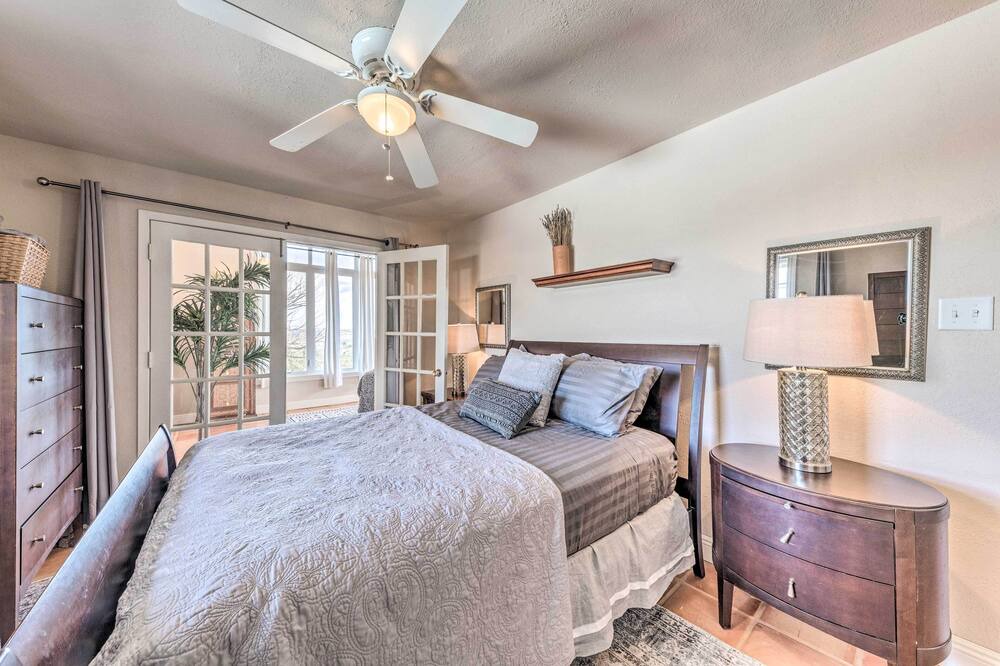 Photo of Bedroom in Glencoe