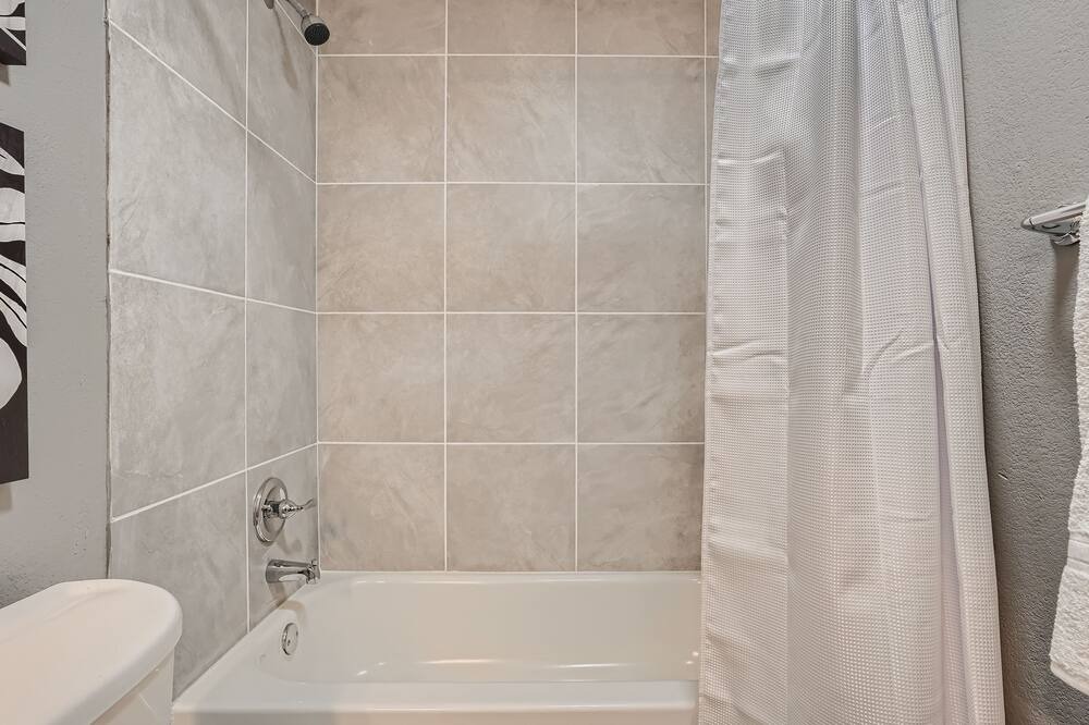 Photo of Bathroom in Morrison