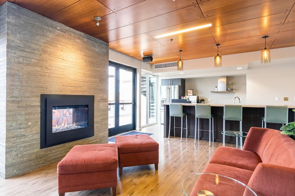 Photo of Livingroom in South Lake Union