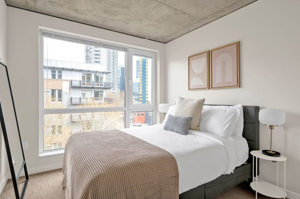 Photo of Bedroom in South Lake Union