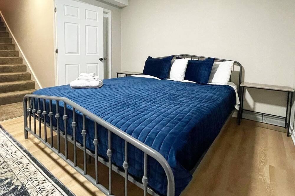 Photo of Bedroom in Waldron