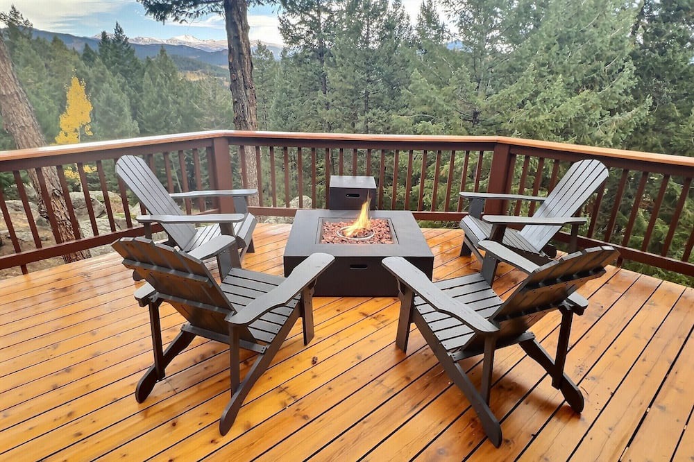 Photo of Patio Balcony in Evergreen Meadows