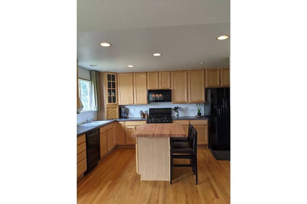Photo of Kitchen in Cottonwood