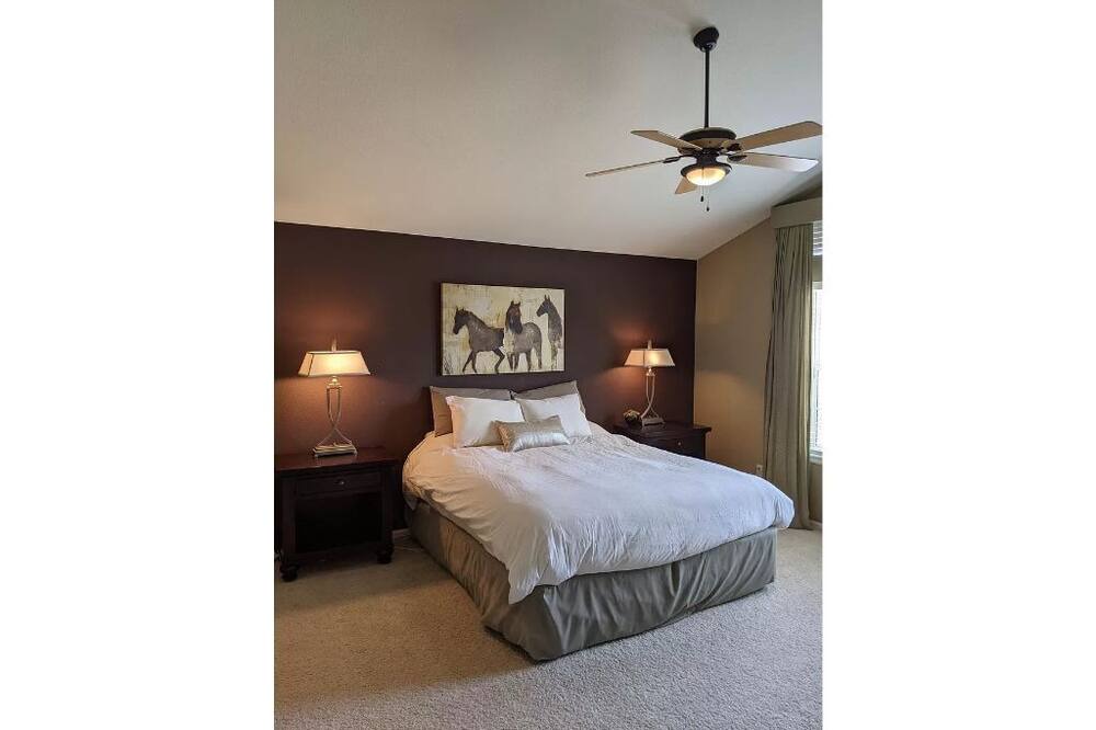 Photo of Bedroom in Cottonwood