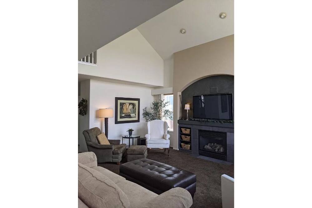 Photo of Bedroom in Cottonwood
