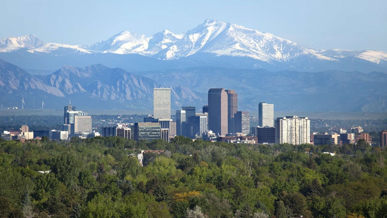 Photo of Outdoor in Golden