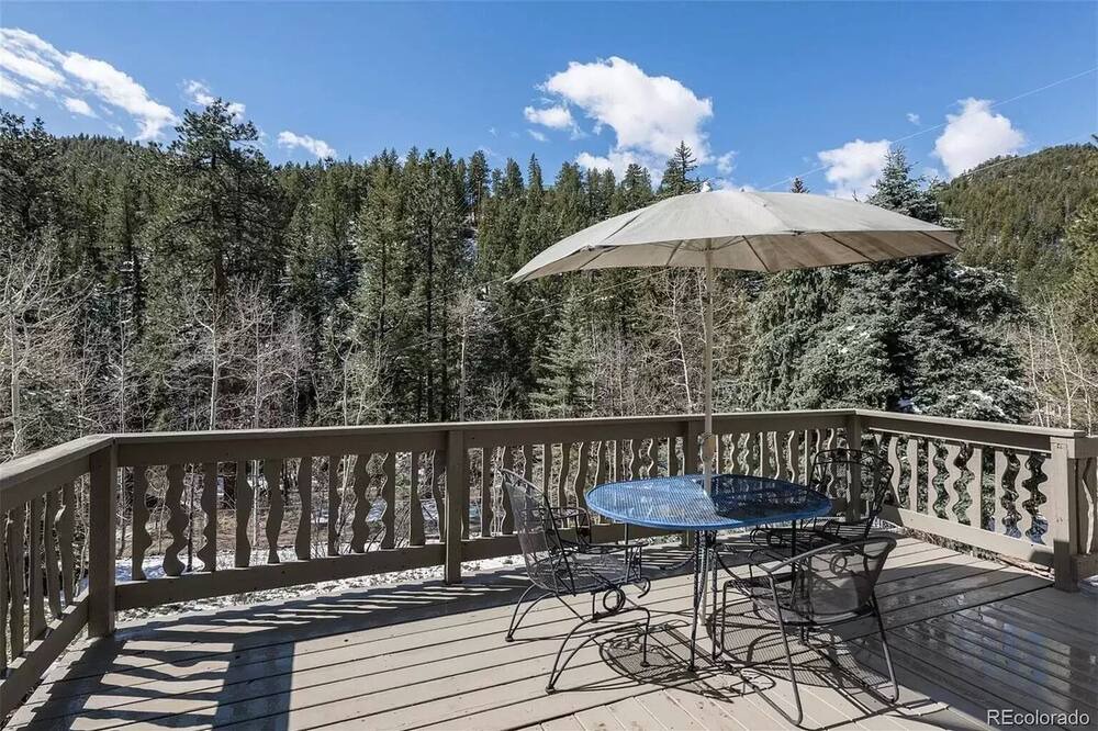 Photo of Patio Balcony in Evergreen