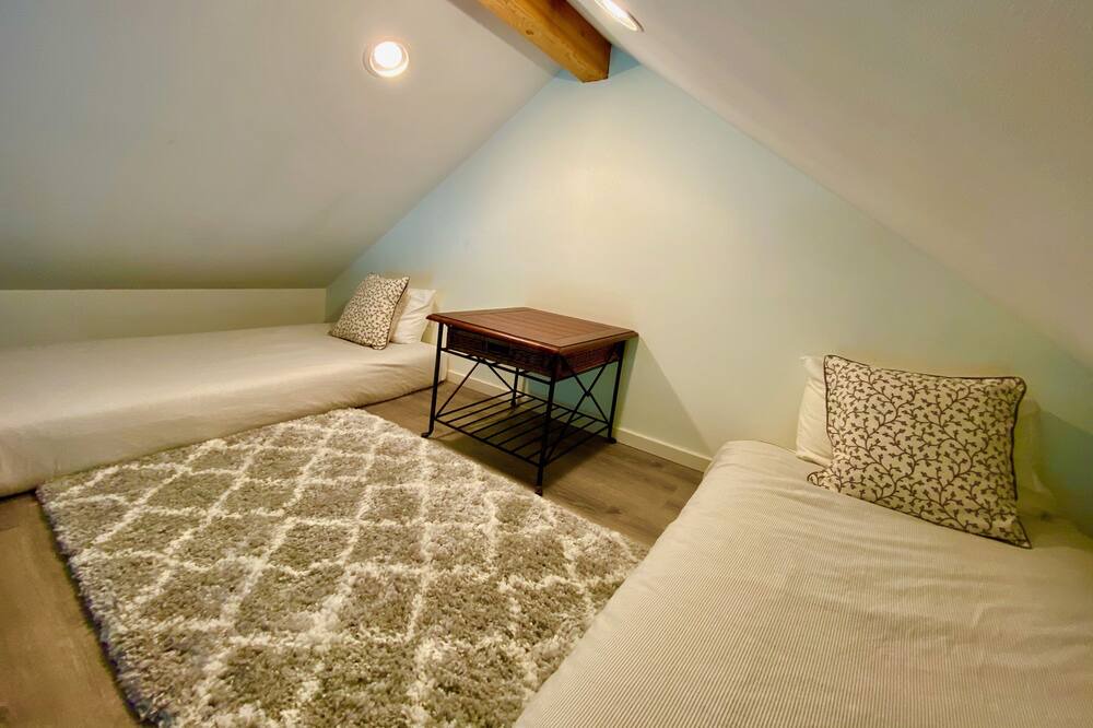 Photo of Bedroom in Silverdale
