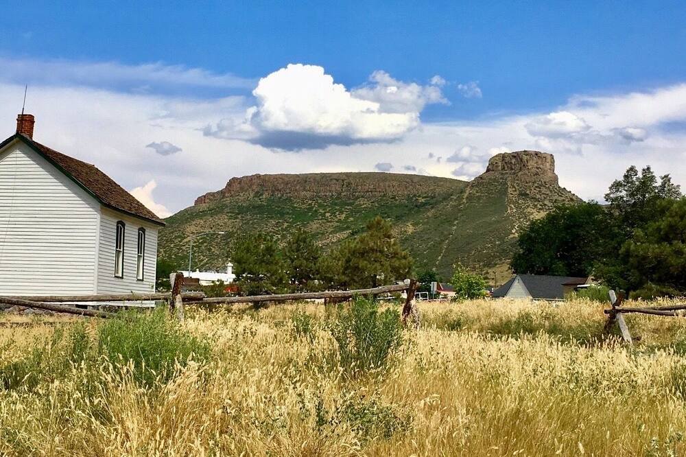 Photo of Others in Golden