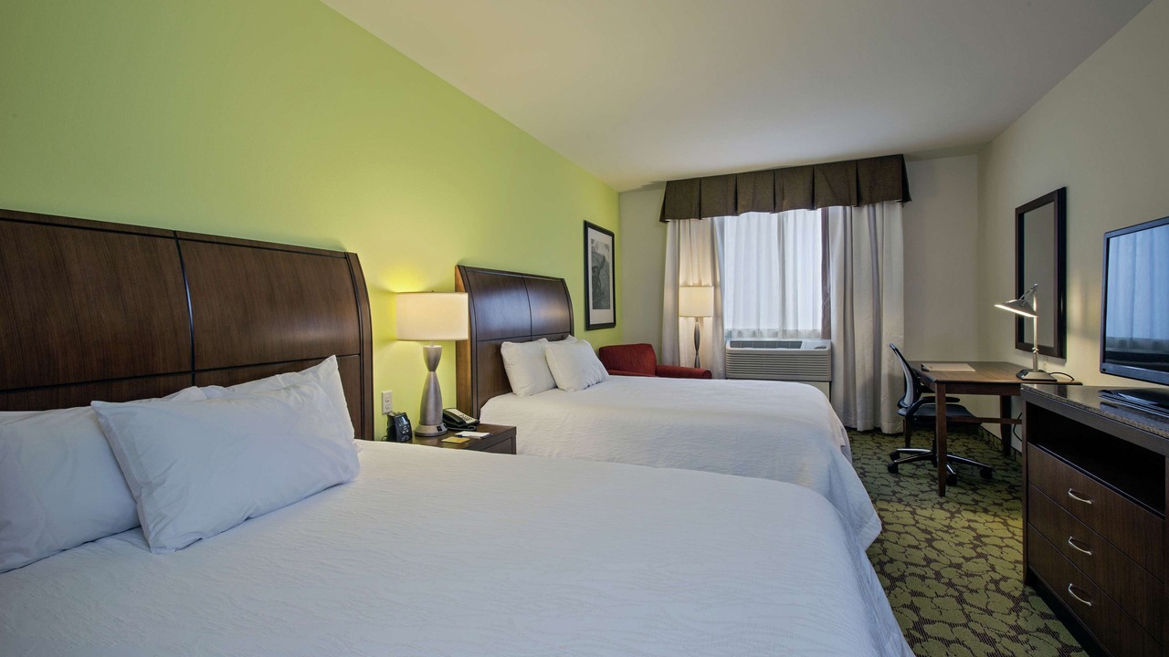 Photo of Bedroom in Downtown Lincoln