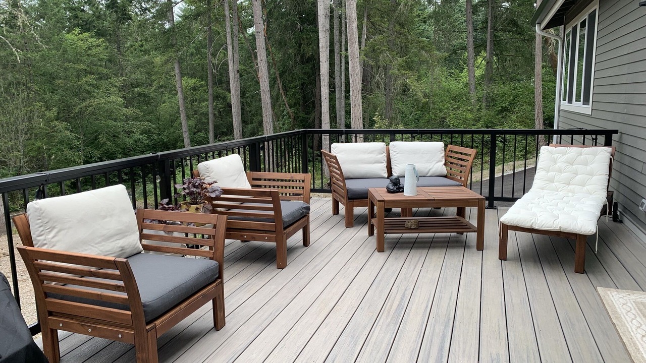 Photo of Patio Balcony in Fox Island