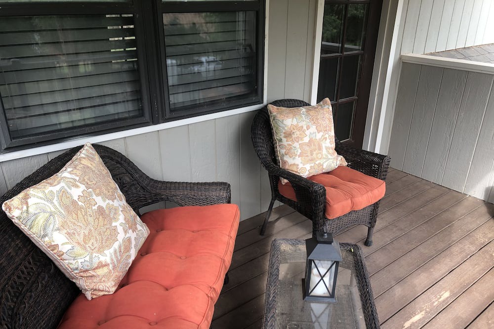 Photo of Livingroom in Ransom Canyon