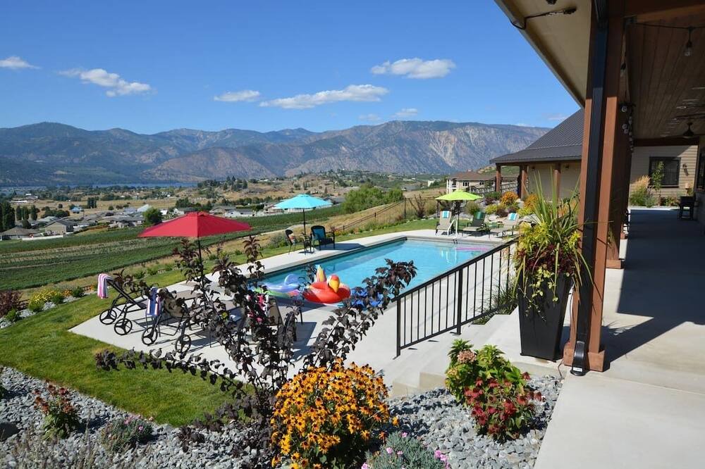 Photo of Outdoor in Manson