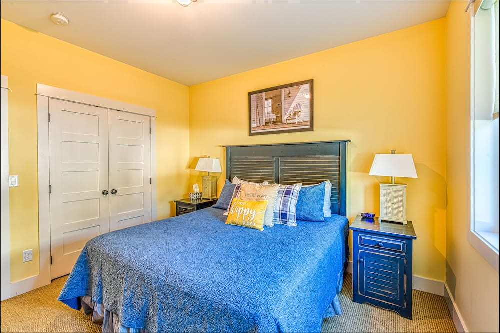 Photo of Bedroom in Oroville