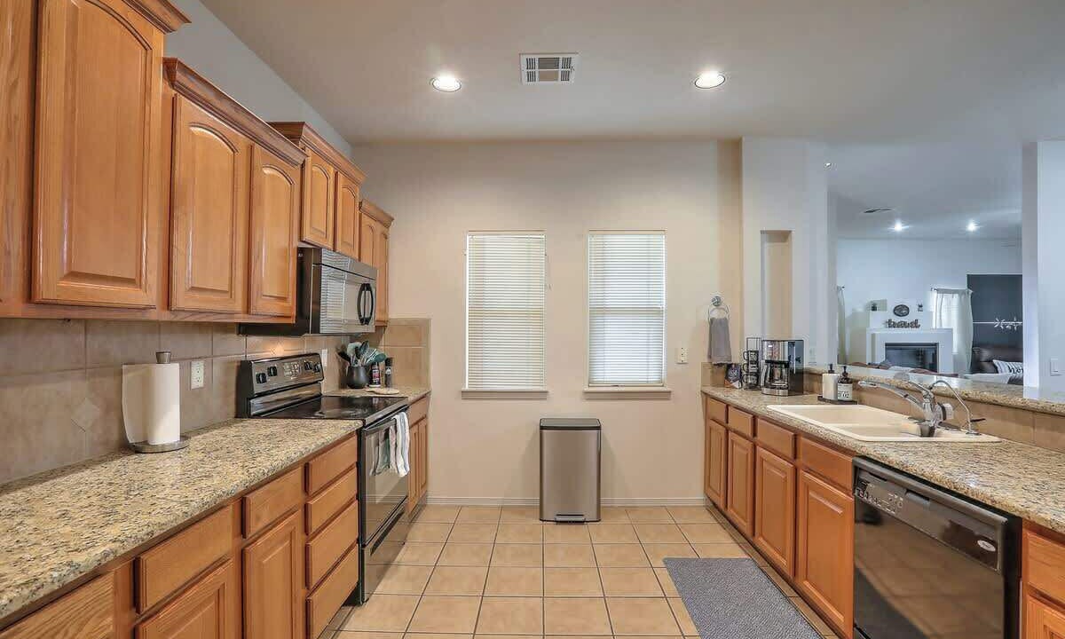 Photo of Kitchen in Alamogordo
