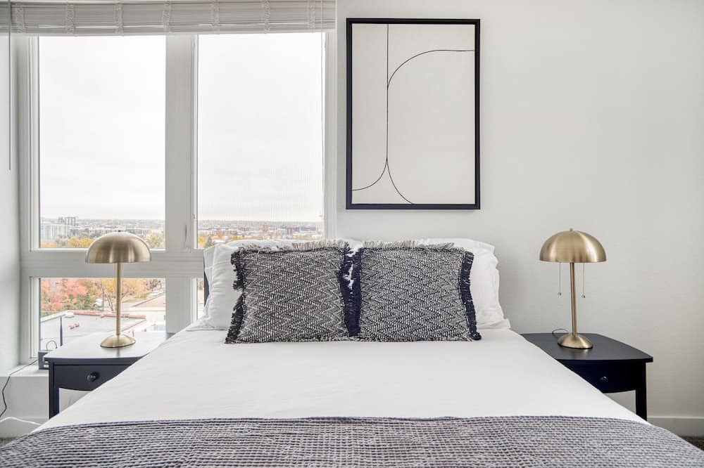 Photo of Bedroom in Five Points