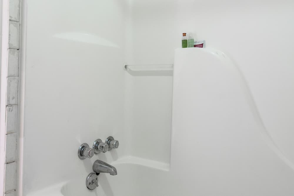 Photo of Bathroom in Perry