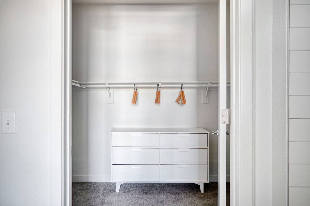 Photo of Bedroom in Five Points