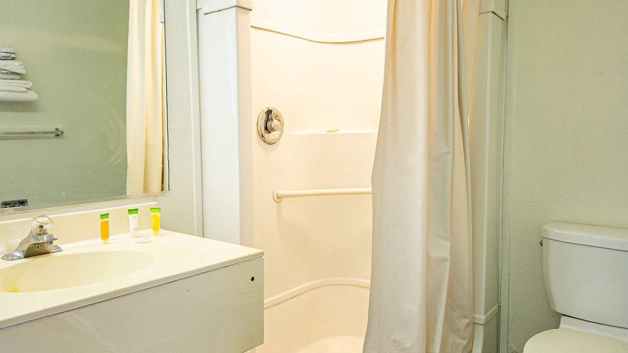 Photo of Bathroom in Sweetwater
