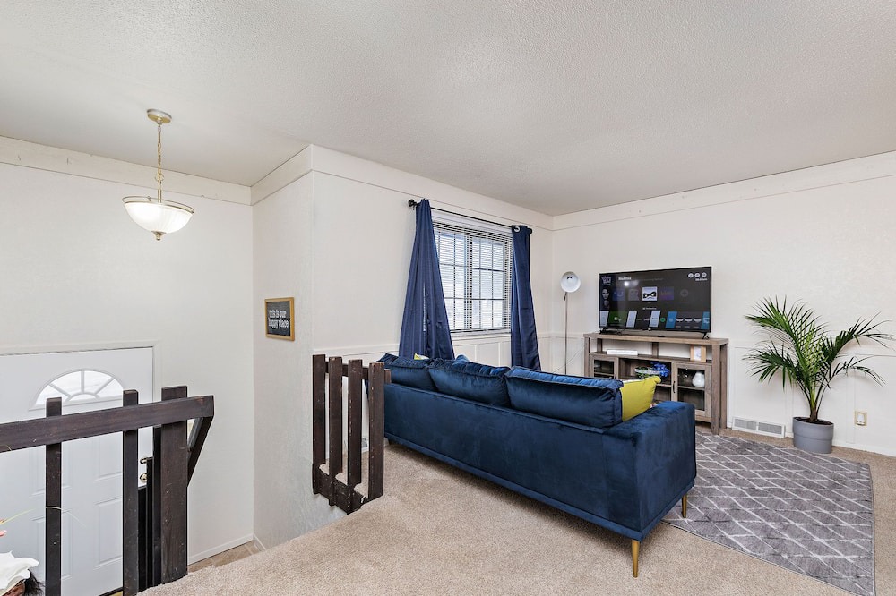 Photo of Livingroom in Bethel