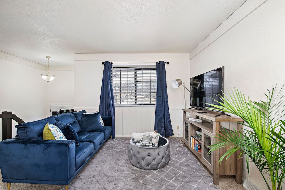 Photo of Livingroom in Bethel
