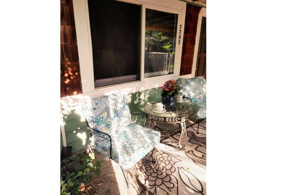Photo of Outdoor in Seattle Metro Area