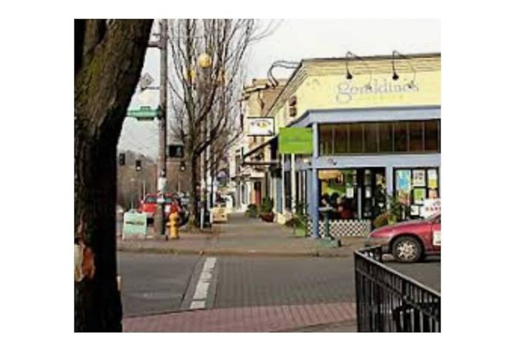Photo of Outdoor in Seattle Metro Area