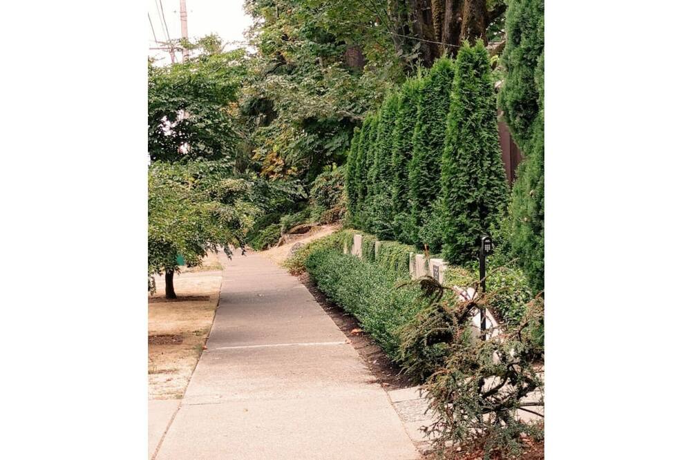Photo of Outdoor in Seattle Metro Area