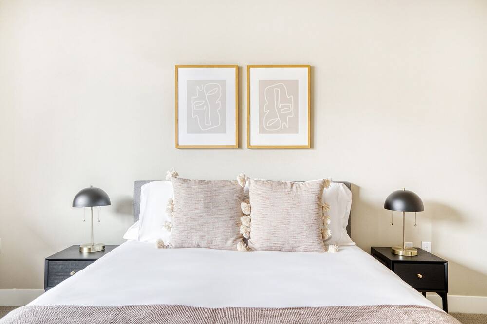 Photo of Bedroom in Cherry Creek