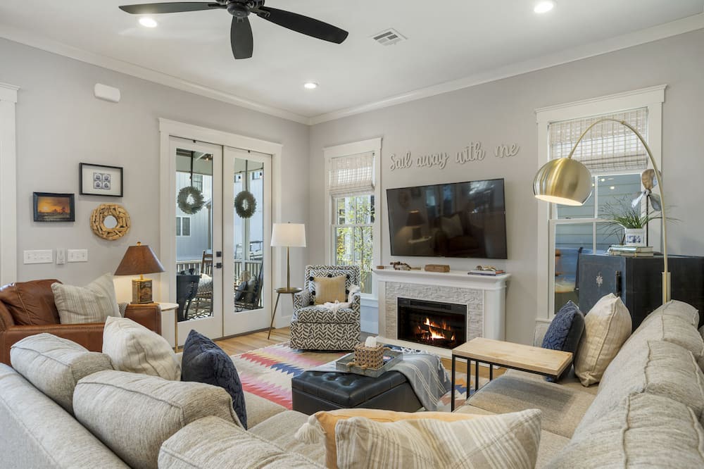 Photo of Livingroom in Eufaula
