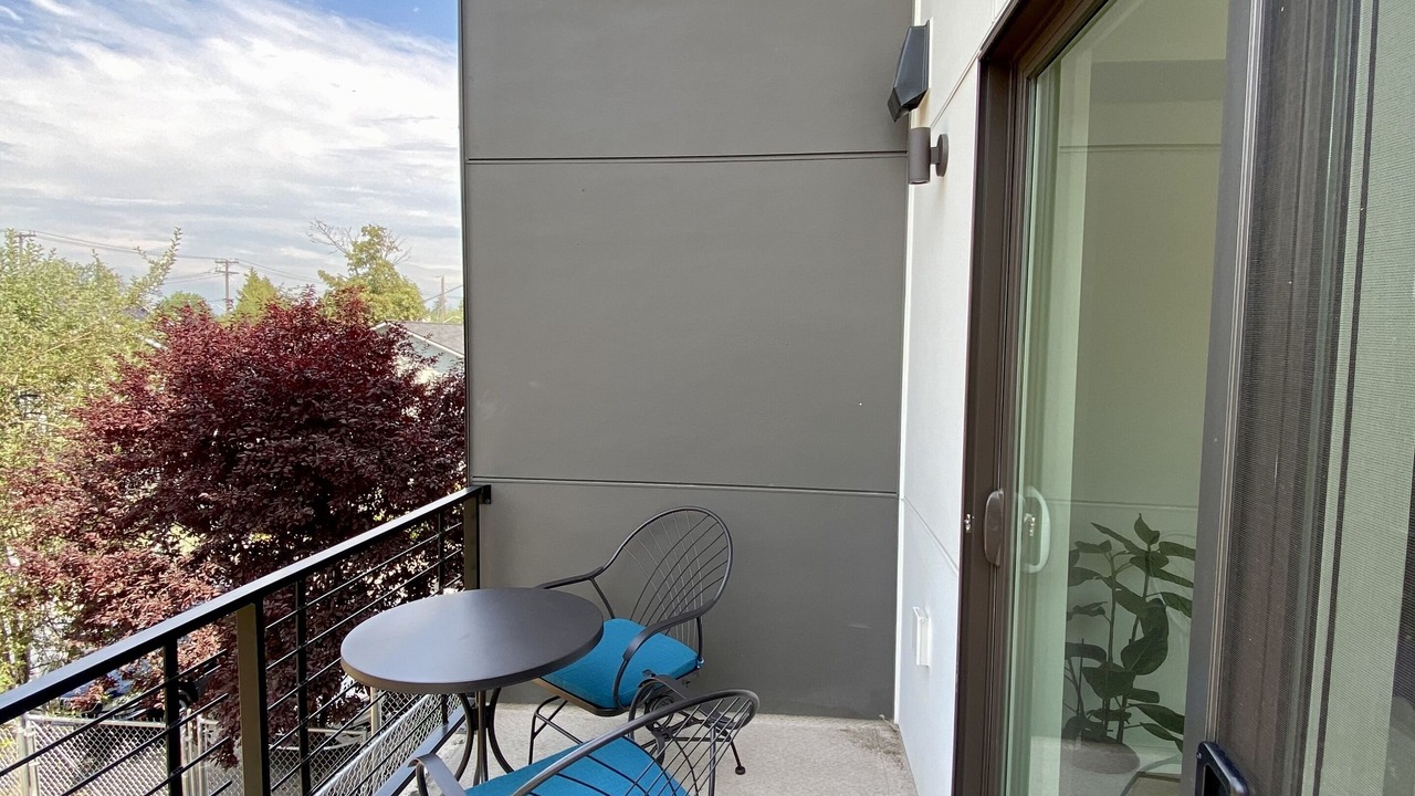 Photo of Outdoor in Columbia City