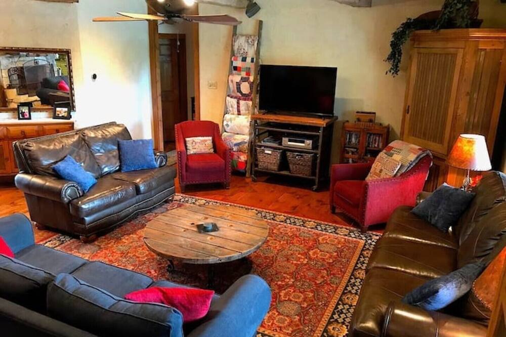 Photo of Bedroom in Elmo