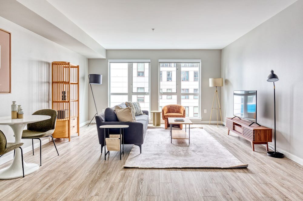 Photo of Livingroom in South Lake Union