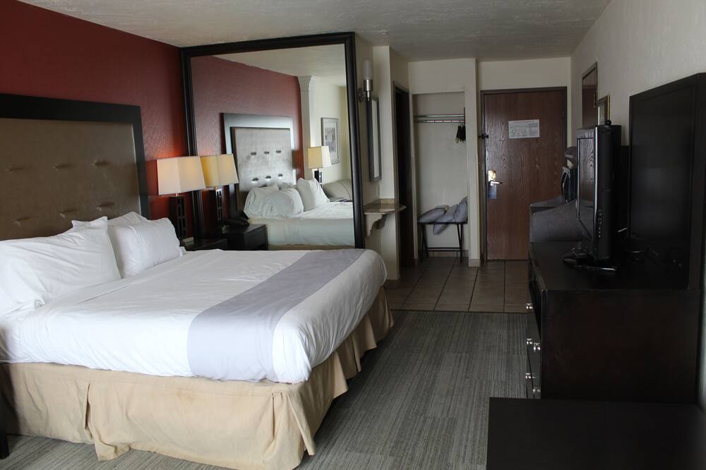 Photo of Bedroom in Central Oklahoma City