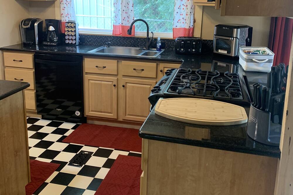 Photo of Kitchen in Glendo