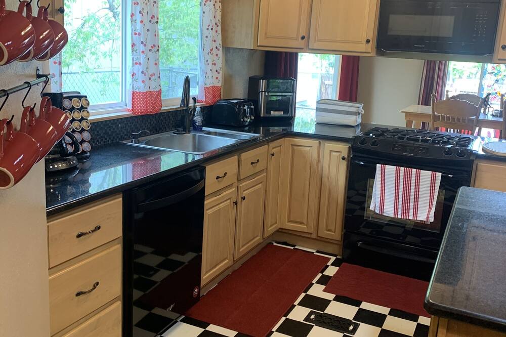 Photo of Kitchen in Glendo