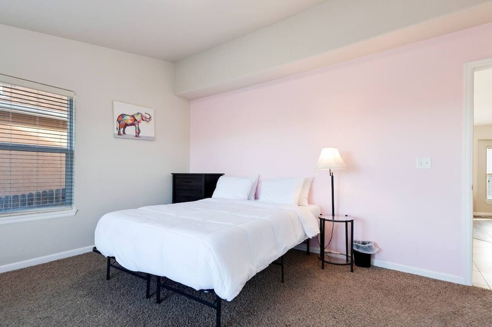 Photo of Bedroom in Pueblo