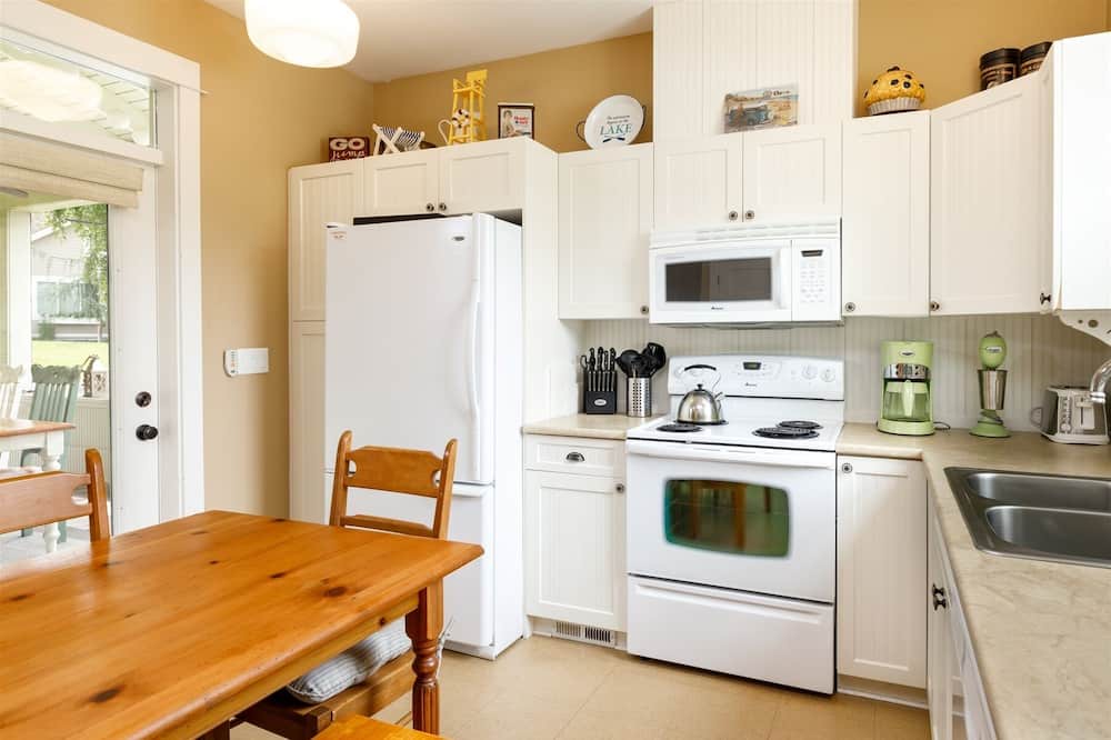 Photo of Kitchen in Oroville